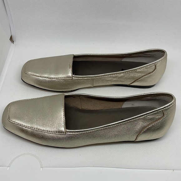 Array Freedom Leather Loafers - metallic gold - size 8N - Picture 3 of 9